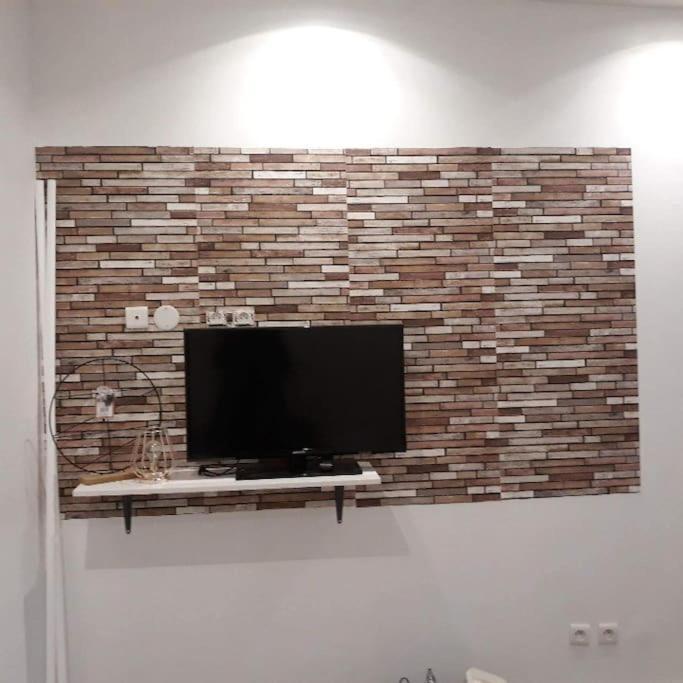 Appartement Agreable Au Centre Wifi Saint-Léonard-de-Noblat 외부 사진